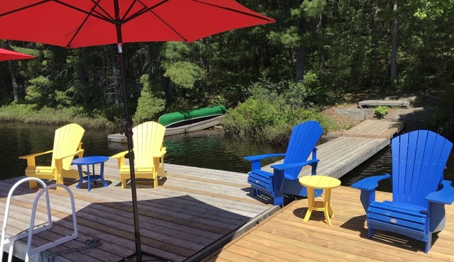 The Hideaway - Waterfront Cottage with private dock on Porter Lake - Muskoka