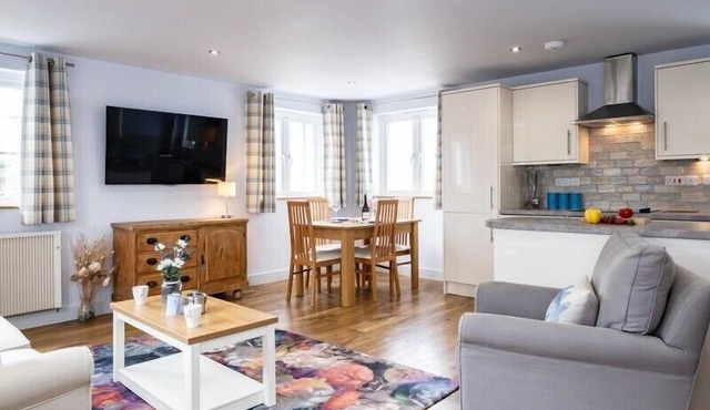 THE HIDEAWAY, with a garden in Port Isaac