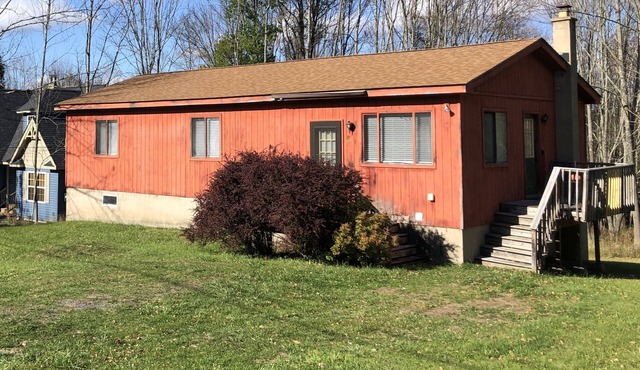 The Hideout Getaway in the Poconos