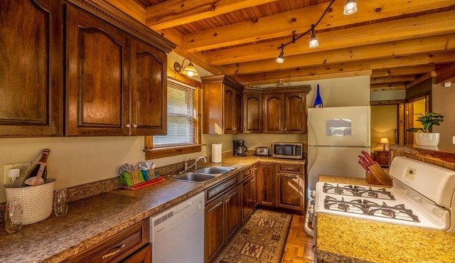 The Hideout near Snowshoe Resort