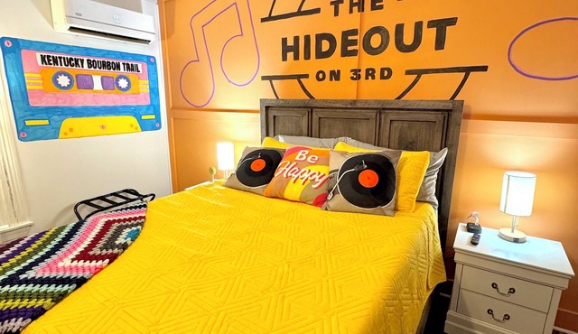 The Hideout on 3rd in Historic Downtown Bardstown on Main St