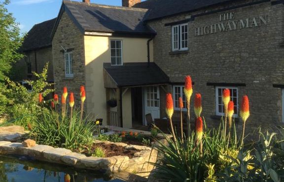 The Highwayman Hotel