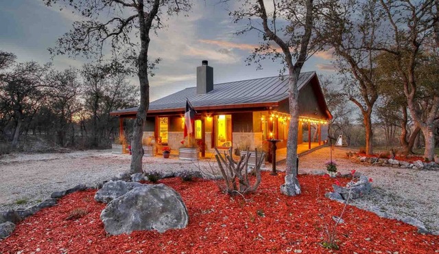 The Hill Country Cottage