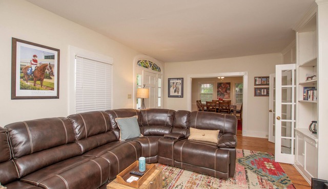 ❤ The Hillcrest House w/Private Cottage-Near Frankfort Ave, Downtown, Expo!