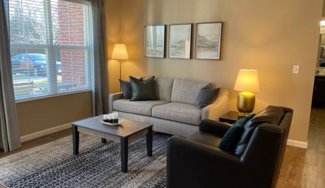 The Hilliard Executive | No Steps | Luxury Beds