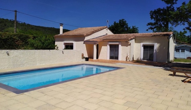 The Hironda villa with swimming pool