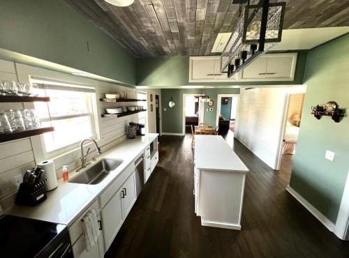 The Historic Downtown Suite