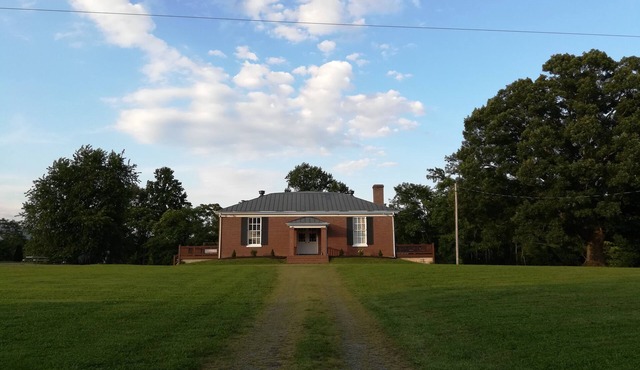 The historic dyke-schoolhouse-oak-harbour