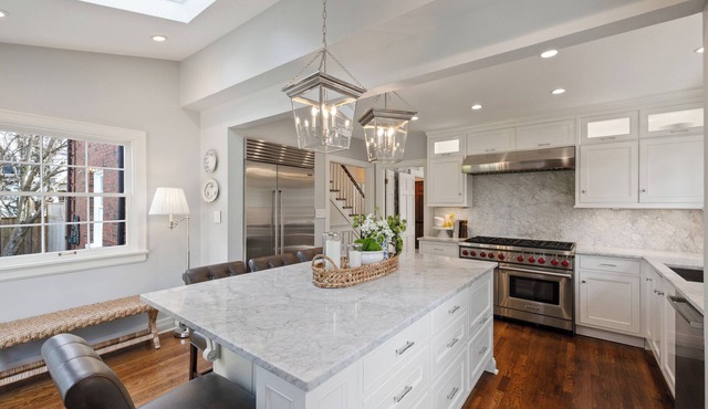 The Historic Fairway Estate: nDowntown Lex, Ky Luxury in the Horse Capital
