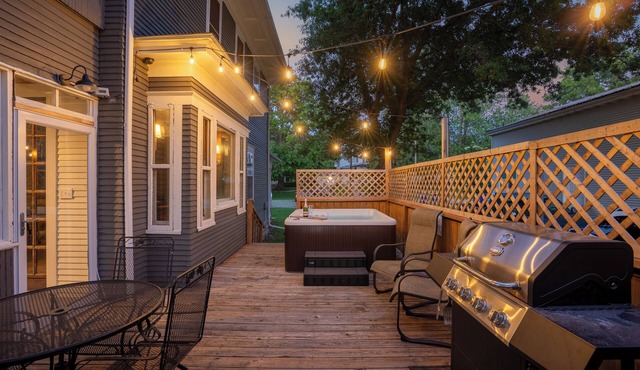 The Historic Ola Babcock Miller Retreat with Hot Tub