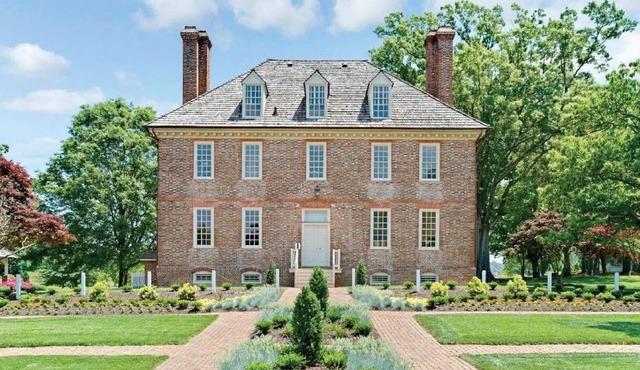 The Historic Powhatan, 2br suite, Saturday check-in