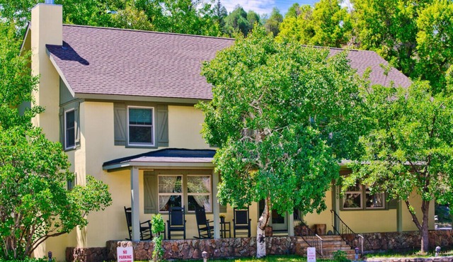 The Historic Wolcott Inn — Heart of Vail Valley