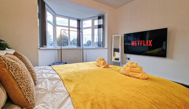 The Hive - Free parking -