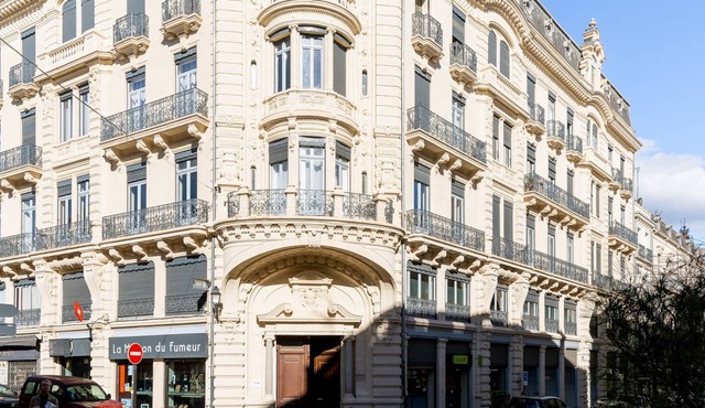 The Hobson's flat, the heart of Béziers
