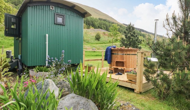 THE HOGGET HUT, romantic in Balquhidder, Perthshire, Scotland