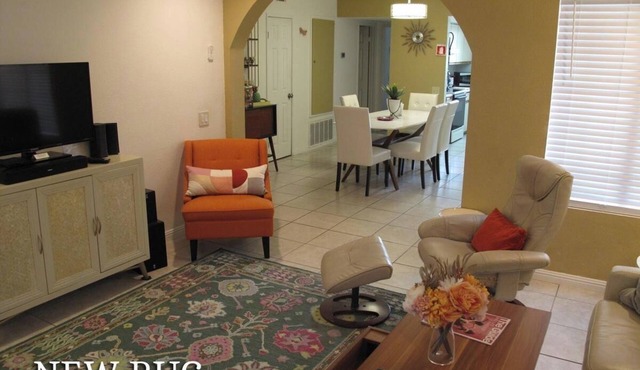 The Holiday Palms Close center of Palm Springs Permit #3244