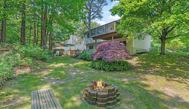 The Holland Hideaway | Family Home | Walk to Beach