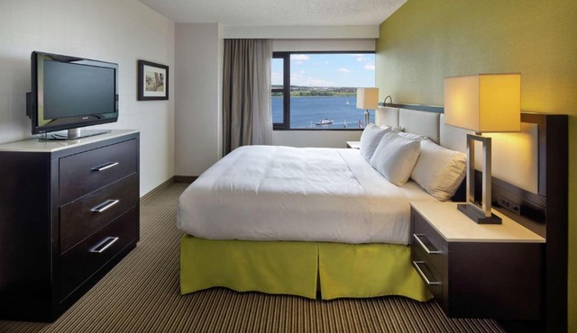 The Hollis Halifax - a DoubleTree Suites by Hilton