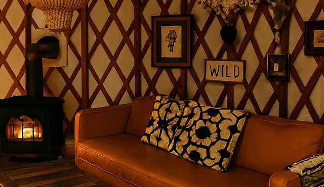 The Hollow – Cozy Heritage Yurt Retreat Near Woods + Beach