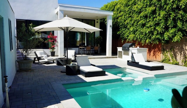 The Hollywood House Private Pool & Spa Modern Retreat.