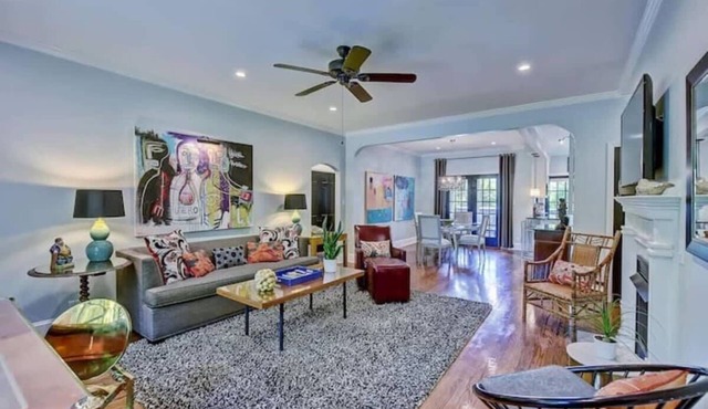 The Home Collection: Historic Myers Park 2BR · Near Atrium Health