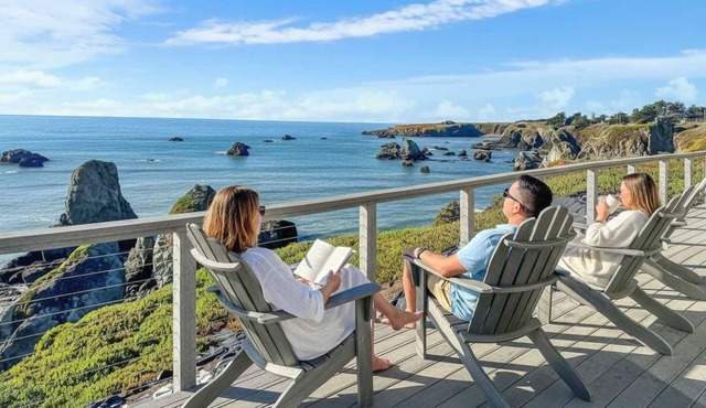 The Horizon House – Bodega Bay Oceanfront Escape!