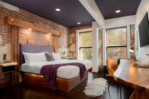 The Horton Hotel