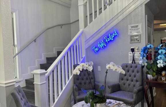 The Hotel Redland