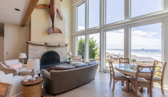 The House at Arch Cape Where Families Gather