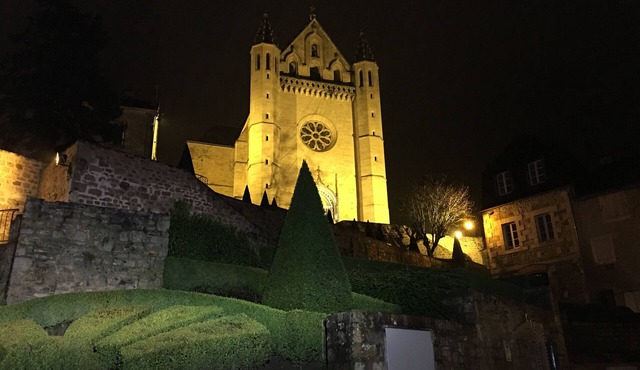 The Houses of Périgord "side Vezere"
