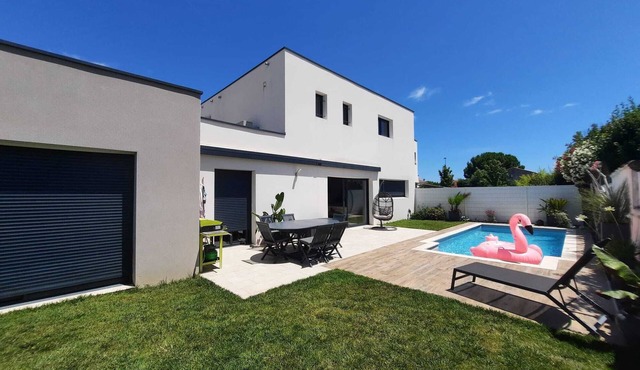 THE HOUSE IN THE SUN