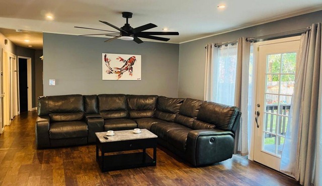 The house is close to banks less than a mile, Grocery stores.