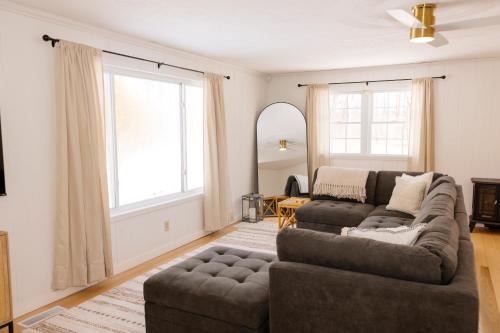 The House On Kings Corner