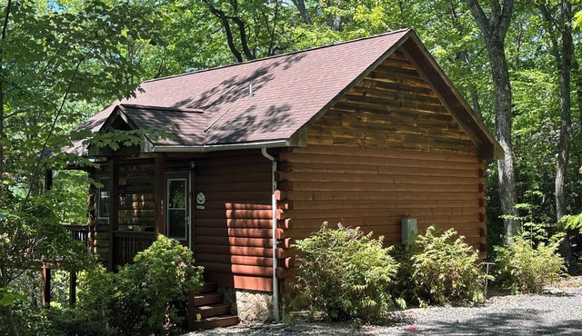 The Humble Bee Cabin