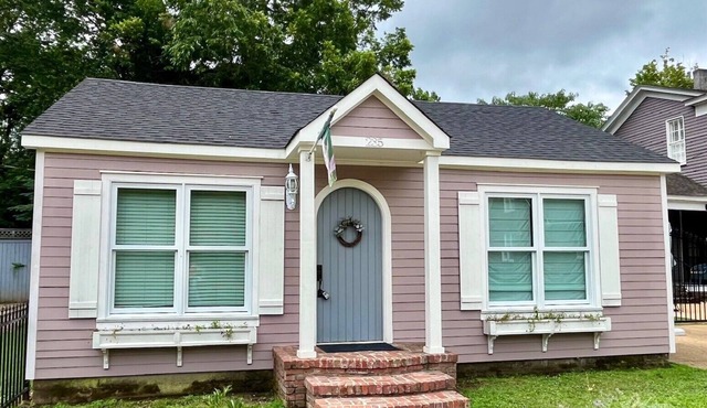 The Hummingbird Cottage - Entire House