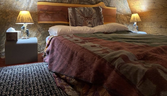 The Hunting Cabin is on 10.5 secluded wooded acres