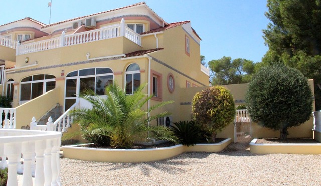 The ideal home, outdoor space, games room, 3 bed 2 bath in El Galan