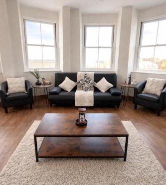 The Imperial Beachfront Penthouse Suite