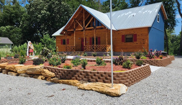 The Indian Lodge in Sunset Valley on the White River