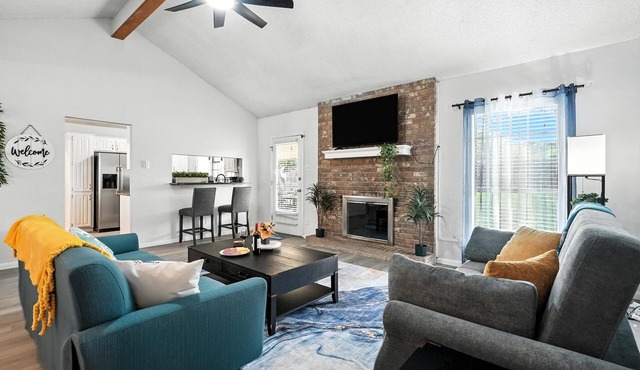 The Inland Tide 3 bedrooms 2 bath Entire home