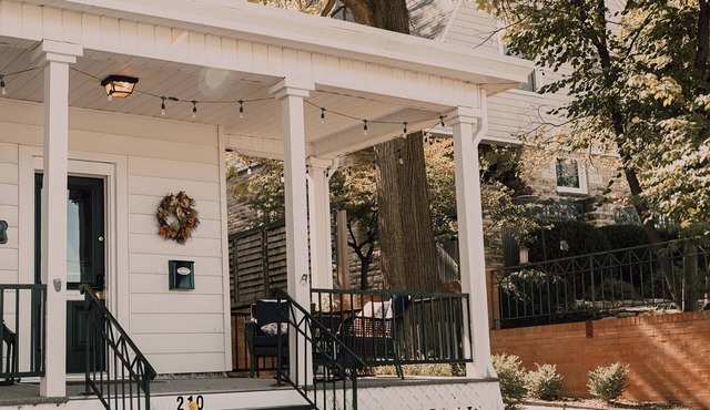 The Inn at 210 - Comfortable and clean historic home