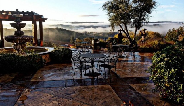 The Inn at Croad Vineyards