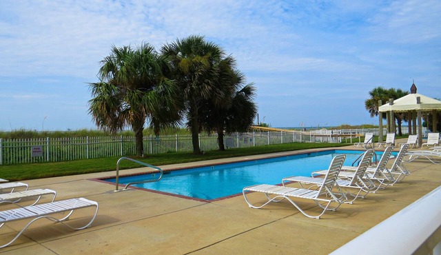 The Inn at Dauphin Island Unit 103