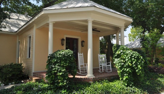 The Inn at Houmas House Estate