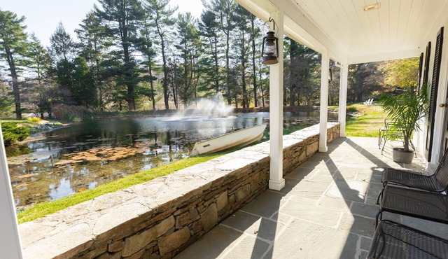 The Inn at Whitewing Farm