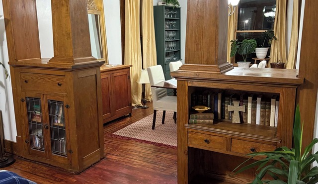 The Inn on Main Fairfax 4 bedroom, 5 bed, 4.5 bathroom house