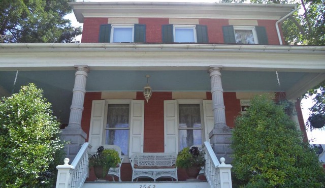 The Inn & Spa at Intercourse Village