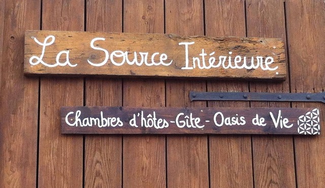 The inner source, an oasis of life