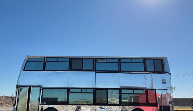 The Invisible Bus of the Desert
