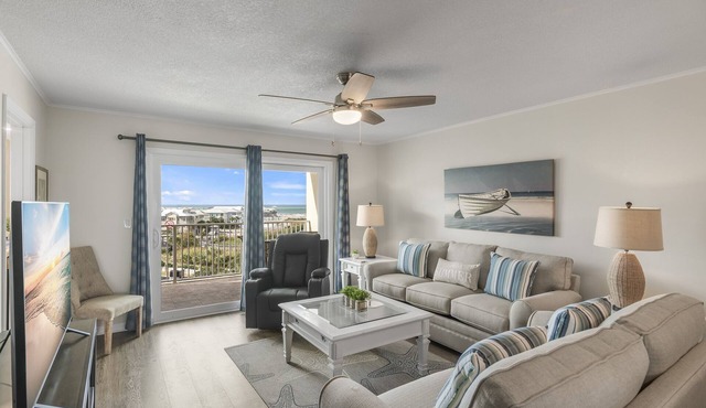 The Islander 612 Complimentary Beach Service -Premier Host. Read our reviews!